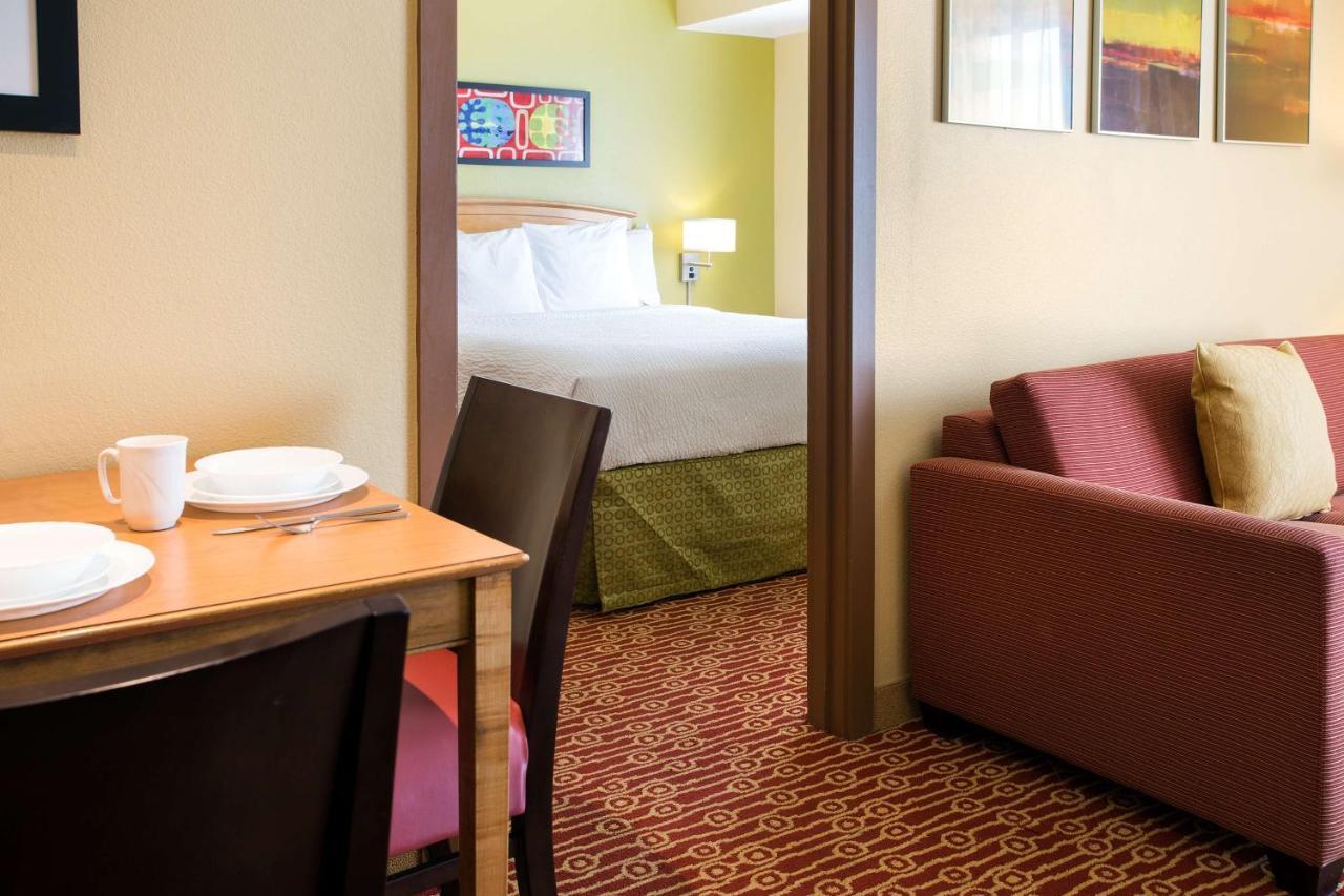 Sonesta Simply Suites Detroit Novi Extérieur photo