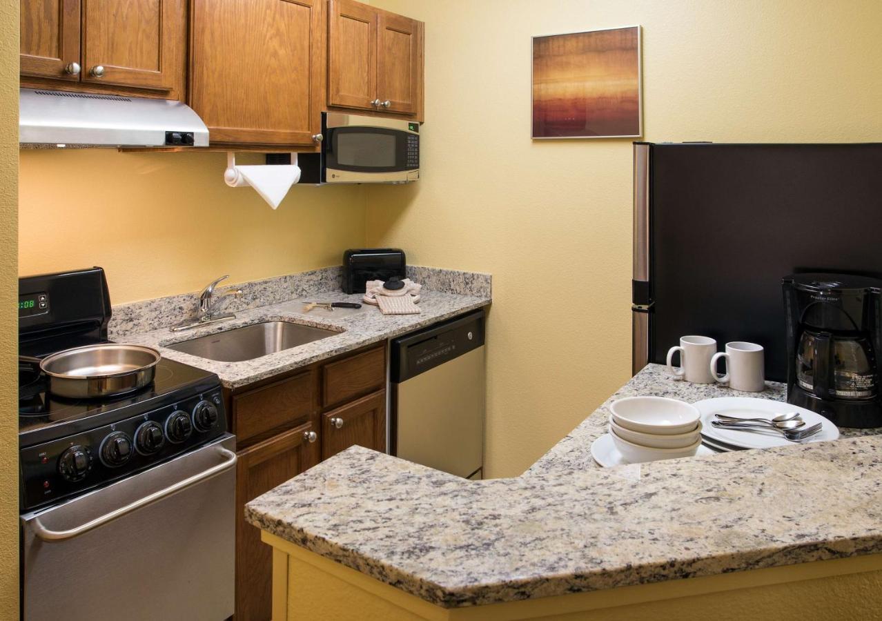 Sonesta Simply Suites Detroit Novi Extérieur photo
