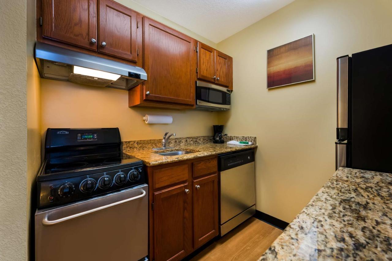 Sonesta Simply Suites Detroit Novi Extérieur photo