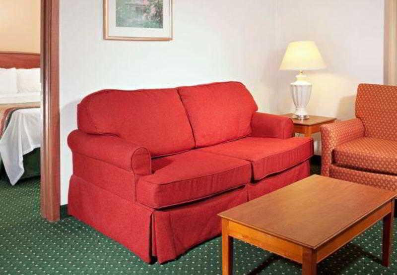 Sonesta Simply Suites Detroit Novi Chambre photo